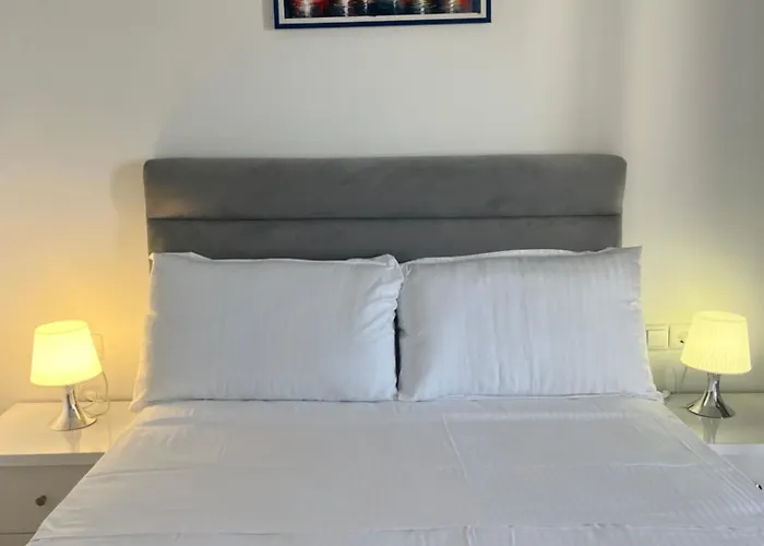Saranda Hotel