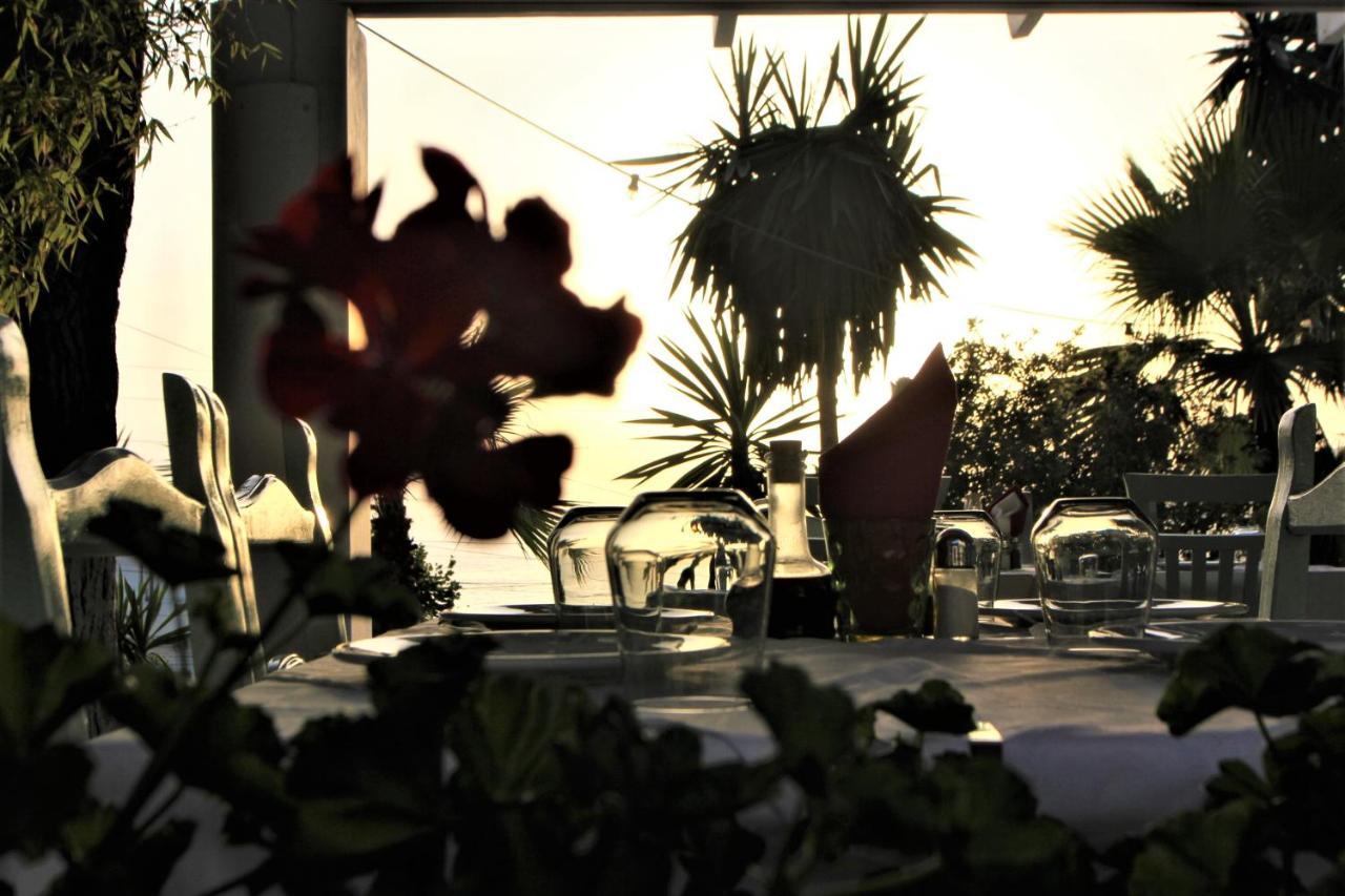 Saranda Hotel 3*